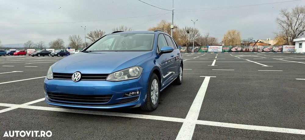 Volkswagen Golf 1.6 TDI DPF BlueMotion Technology Highline - 11