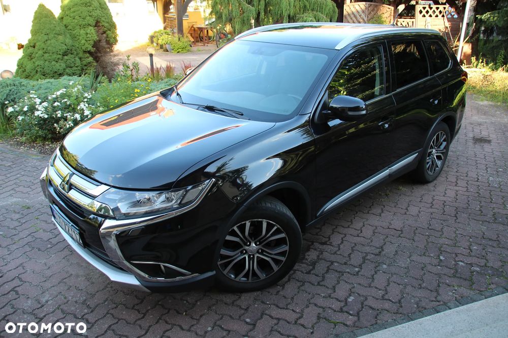 Mitsubishi Outlander 2.0 Intense + 4WD CVT - 5