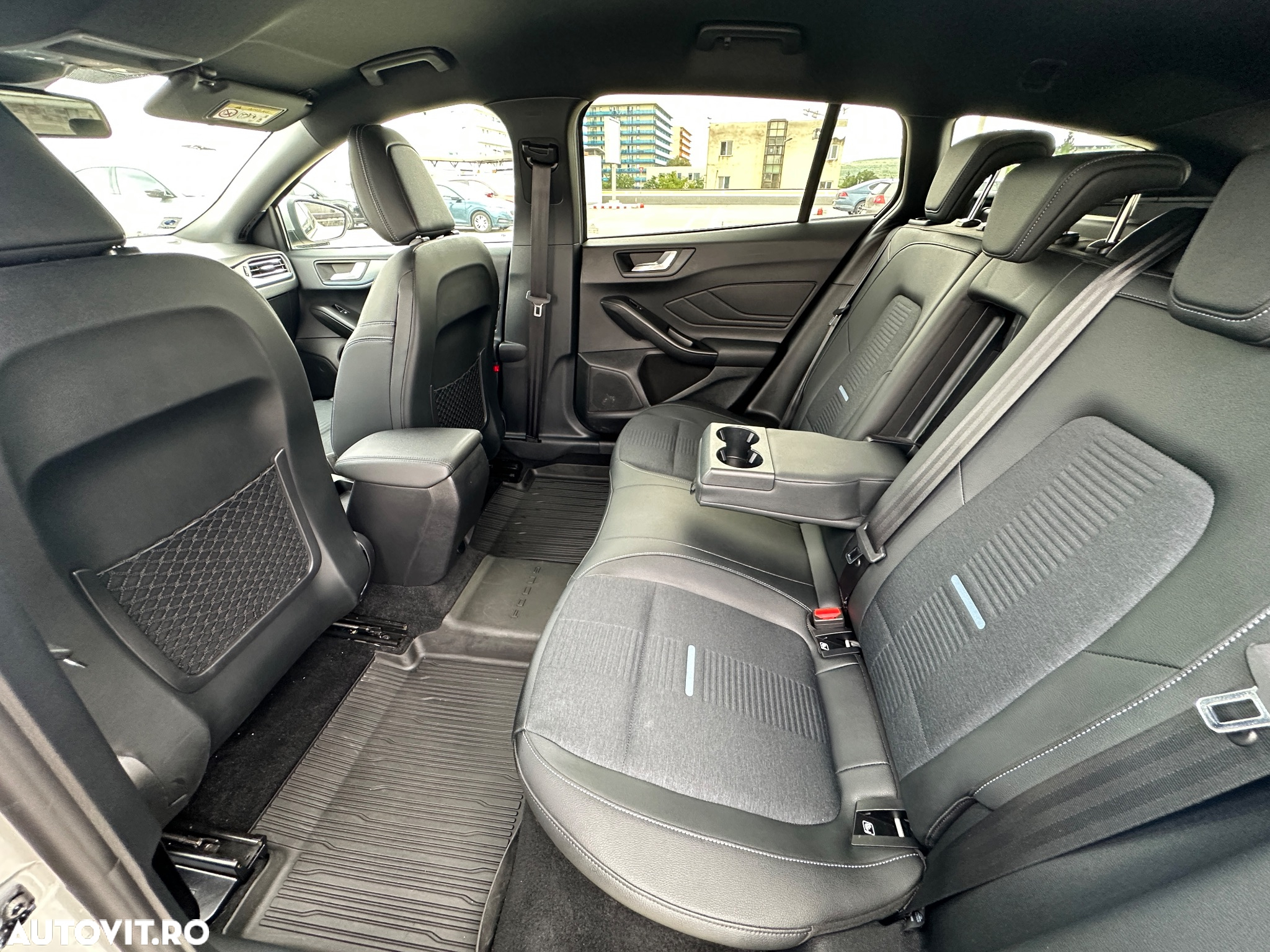Ford Focus Turnier 2.0 EcoBlue Start-Stopp-System Aut. ACTIVE X - 7