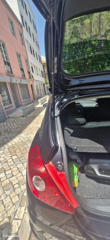 Opel Corsa 1.4 - 17