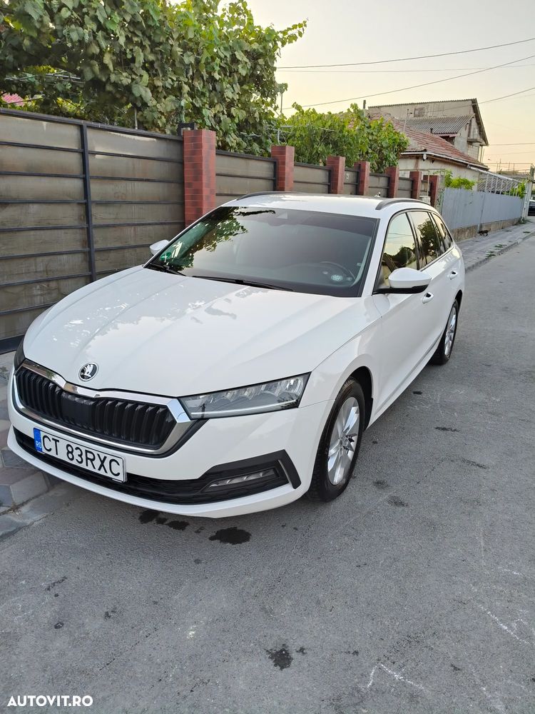 Skoda Octavia 2.0 TDI DSG Style - 1