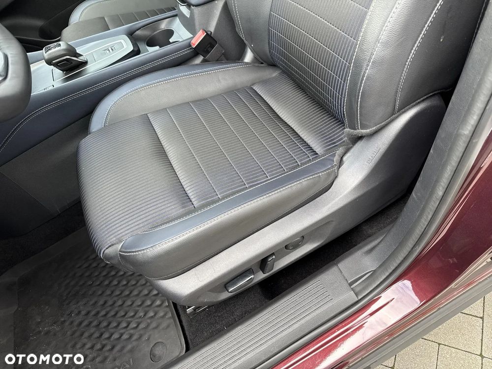 Nissan Qashqai 1.3 DIG-T mHEV Tekna Xtronic - 13