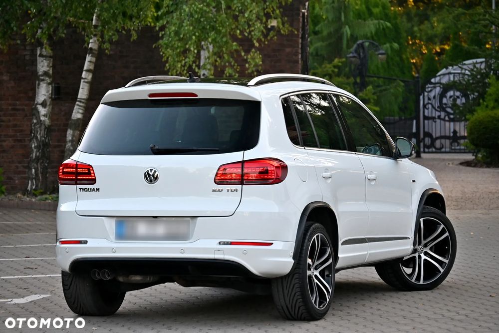 Volkswagen Tiguan 2.0 TDI SCR 4MotION DSG R-Line - 14