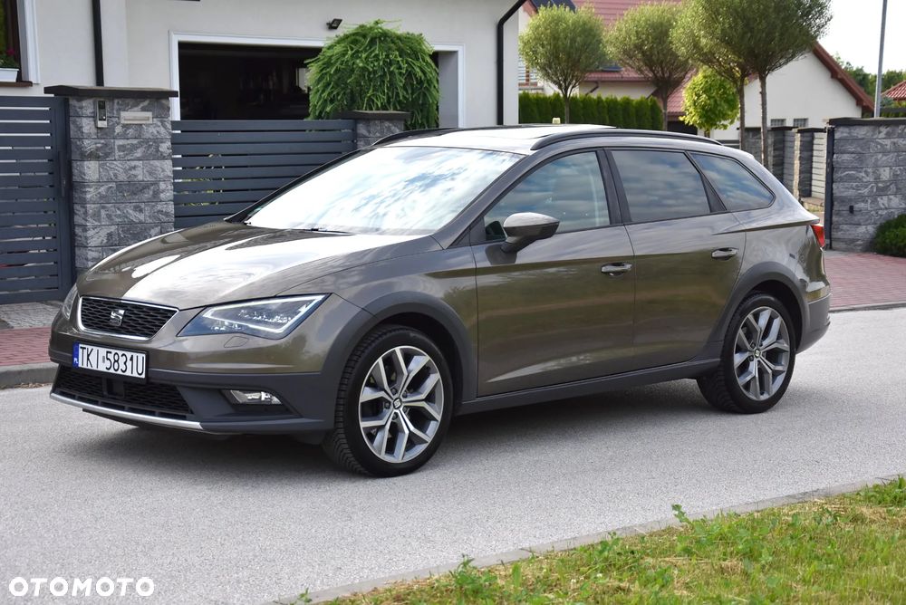Seat Leon 2.0 TDI DPF Start&Stop DSG XCELLENCE - 5