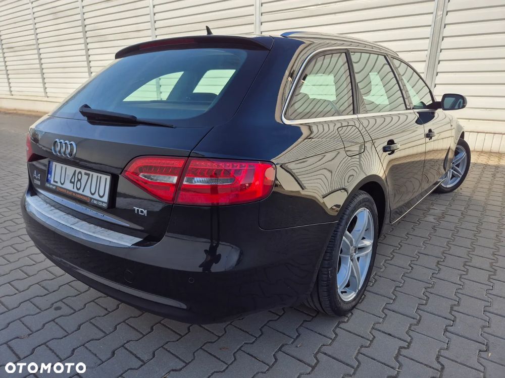Audi A4 Avant 2.0 TDI DPF clean diesel S line Sportpaket - 16