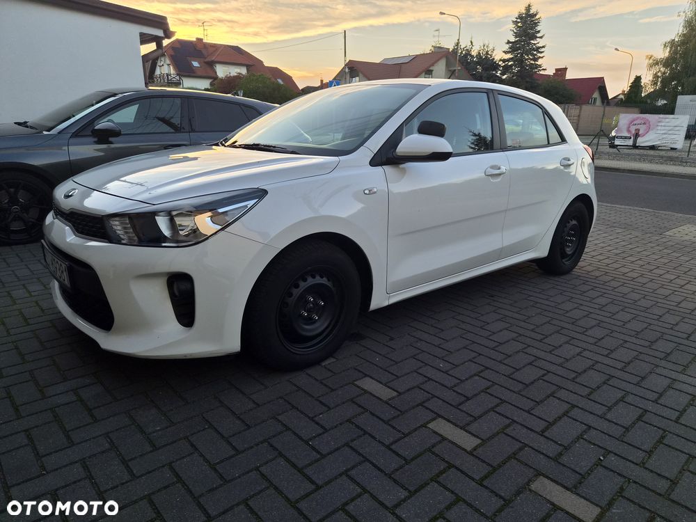Kia Rio 1.2 M - 1