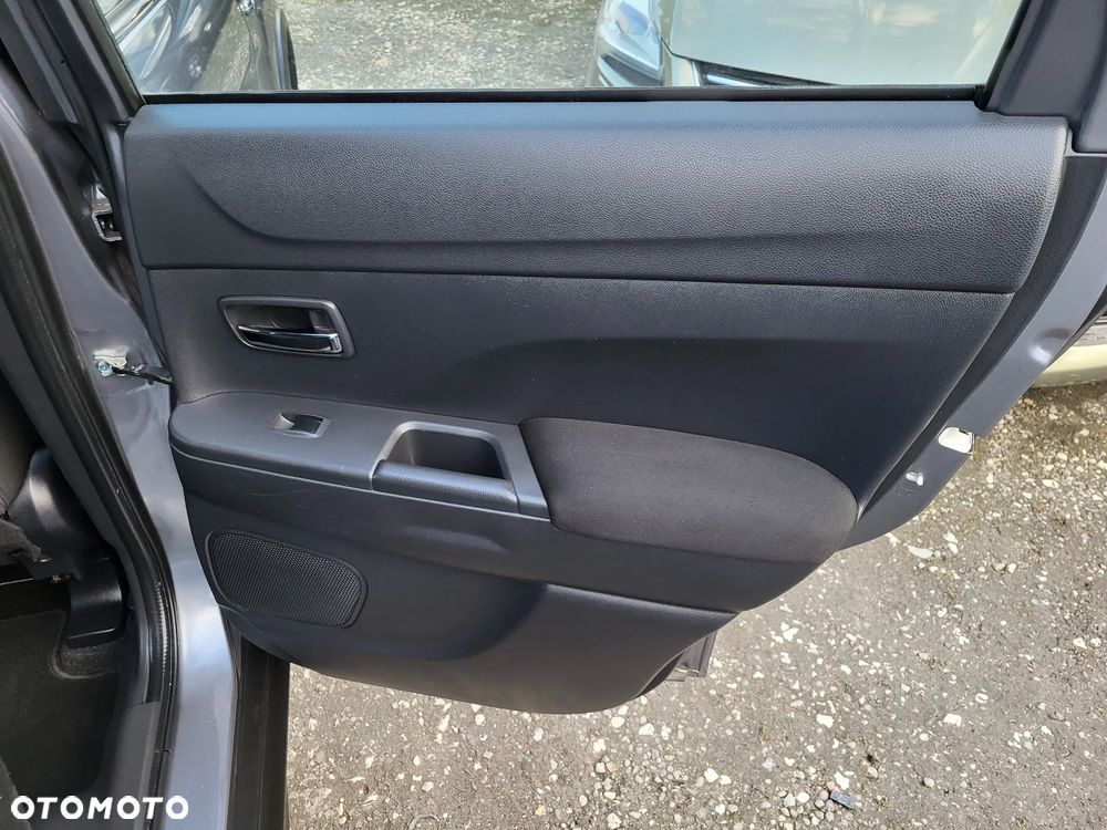 Mitsubishi ASX 1.8 DI-D 2WD Plus - 25