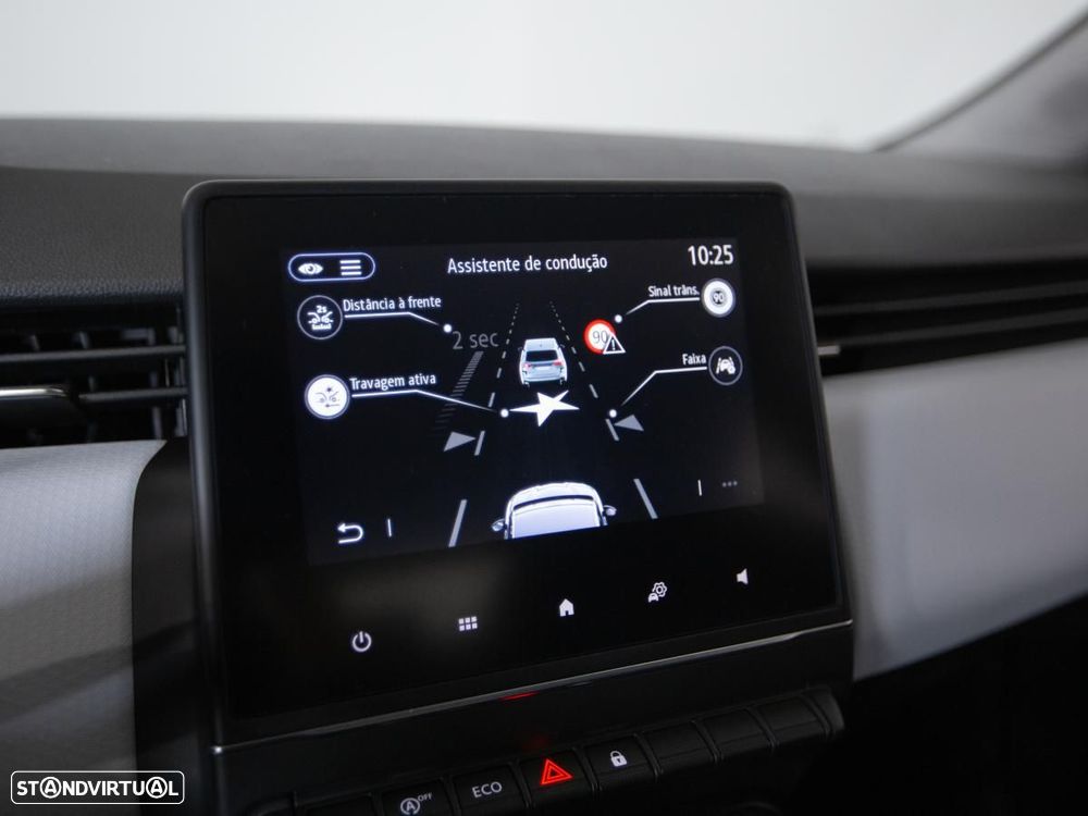 Renault Clio 1.5 Blue dCi Evolution - 28