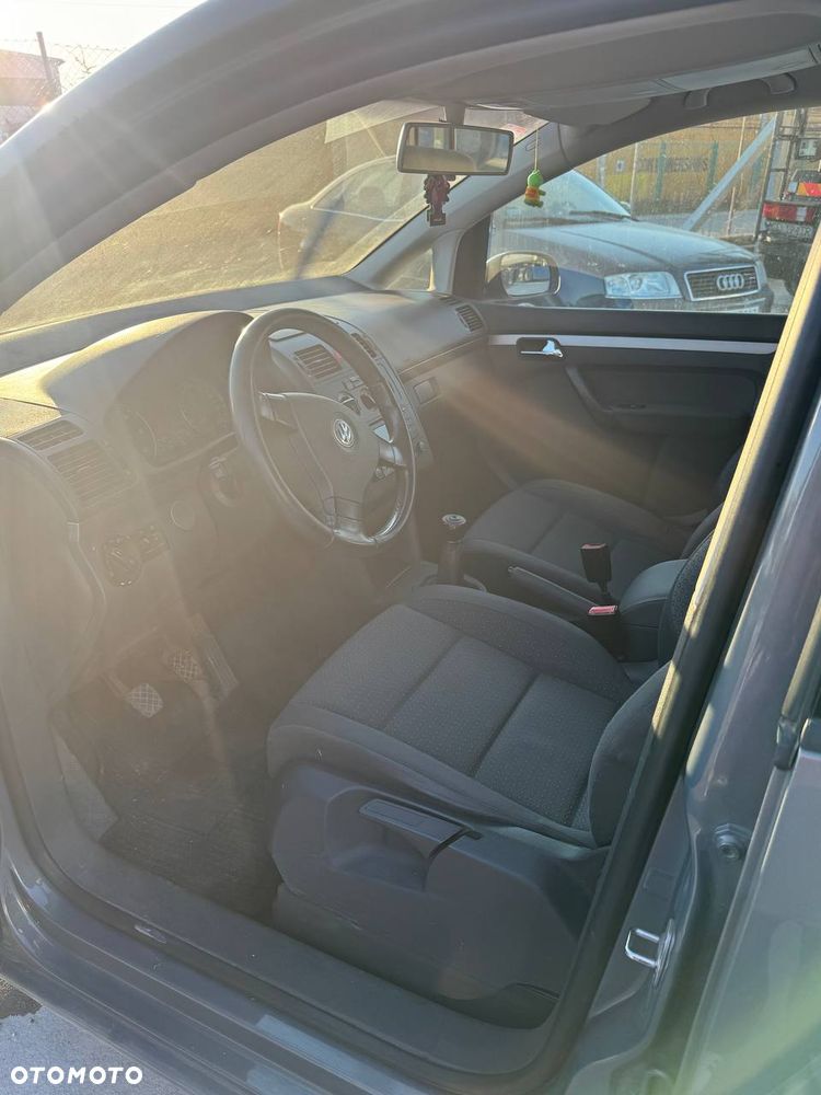 Volkswagen Touran 1.9 TDI Basis - 5