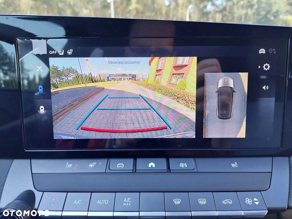 Opel Astra 1.2 T Business Edition S&S - 24