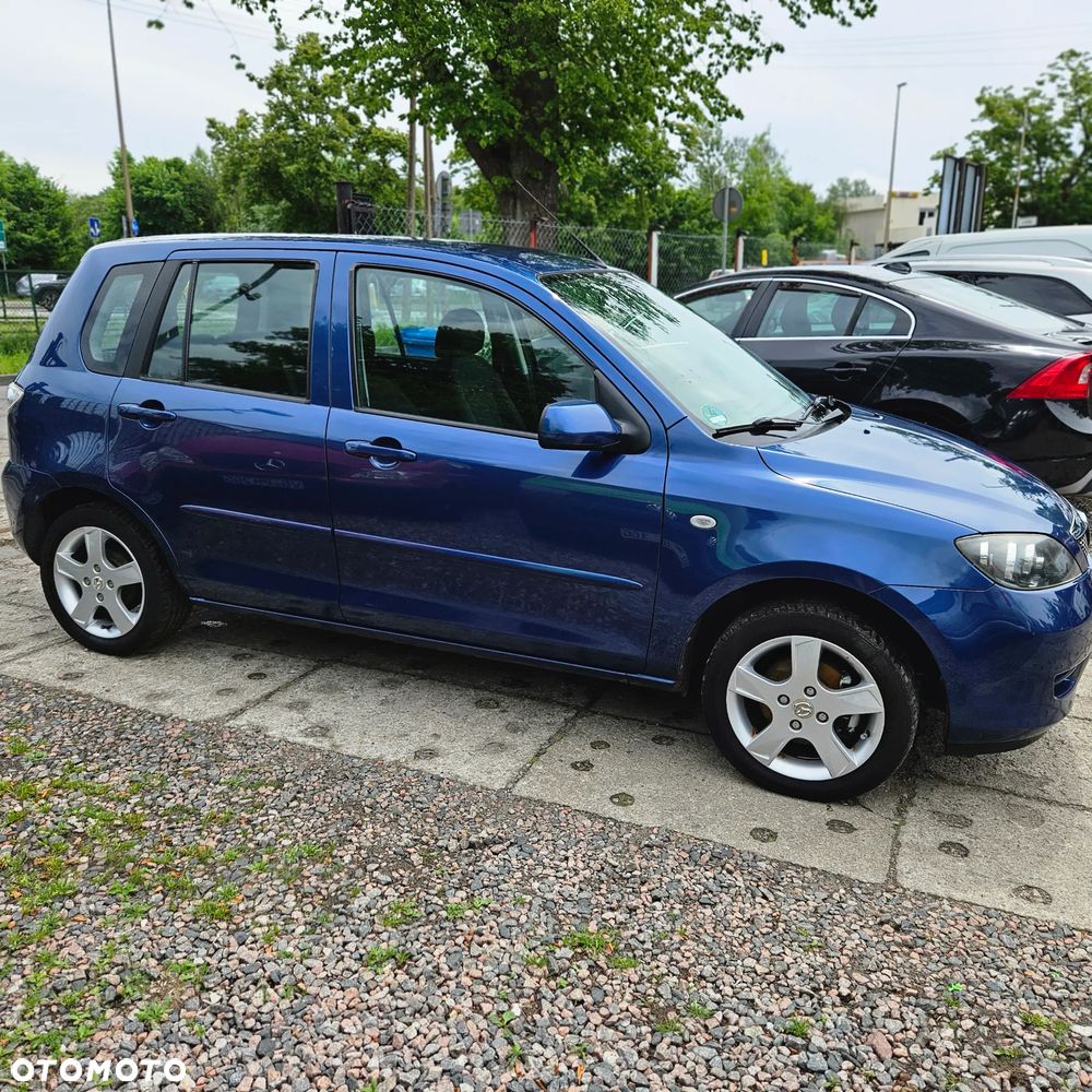 Mazda 2 - 8