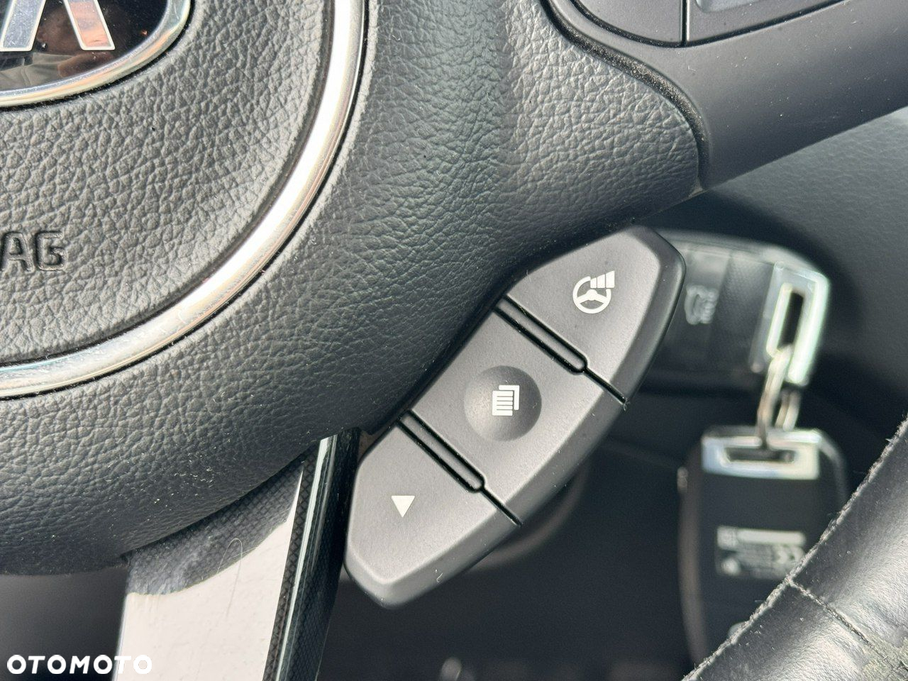 Kia Carens 1.6 GDI XL 7os - 28