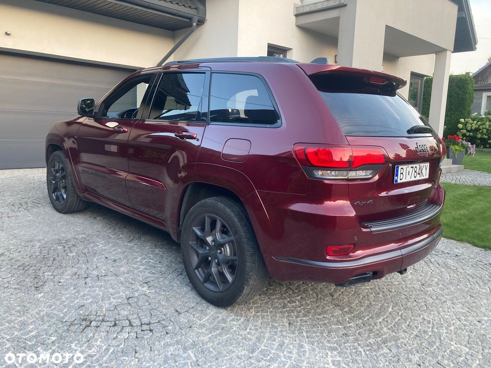 Jeep Grand Cherokee - 9
