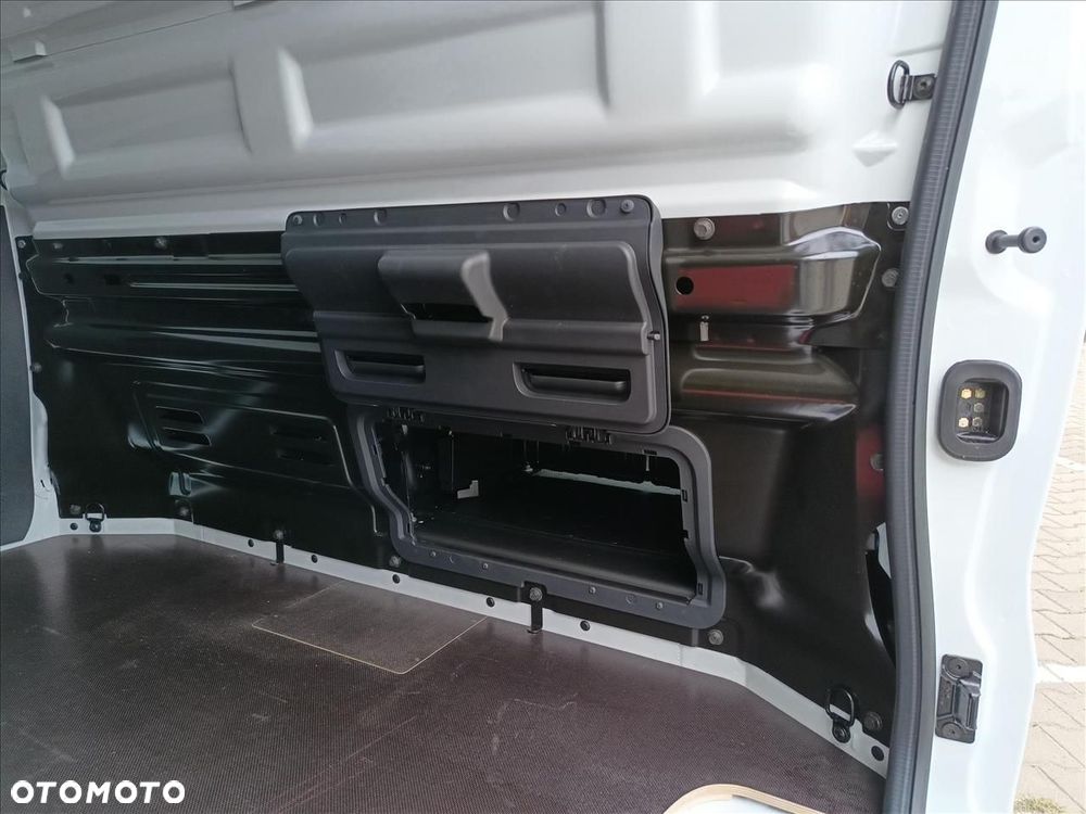 Renault trafic - 17