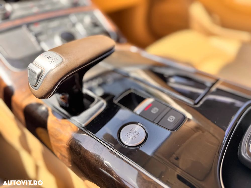 Audi A8 L W12 6.3 FSI quattro Tiptronic - 32