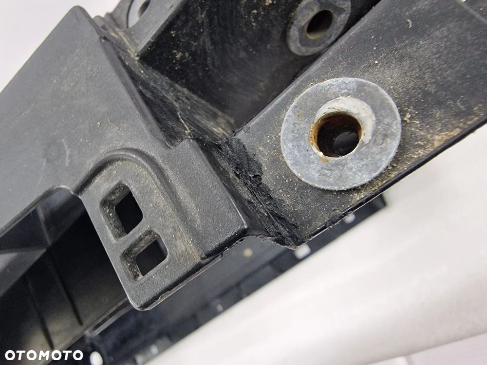 SKODA SUPERB LIFT 3V0 18- WZMOCNIENIE CZOŁOWE / PAS PRZEDNI , NR 3V0805588H , NR AUKCJI WZM276 - 32
