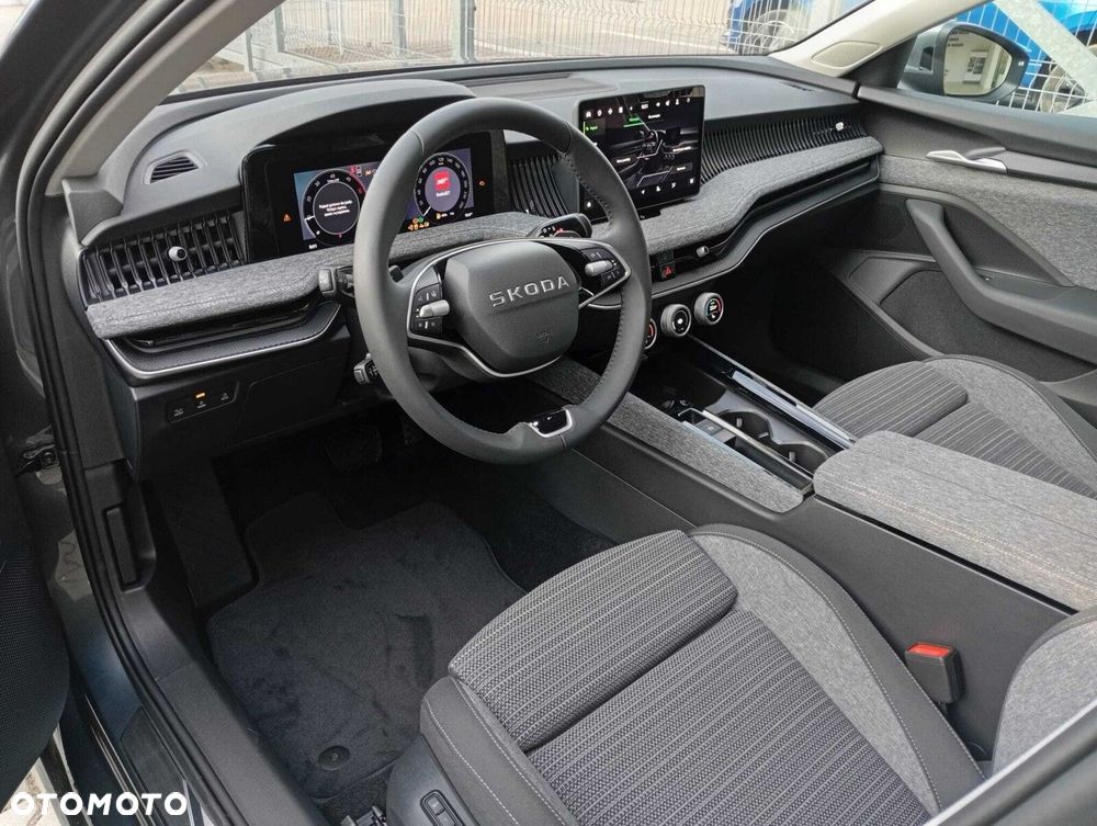 Skoda Superb 2.0 TDI SCR Edition 130 DSG - 12