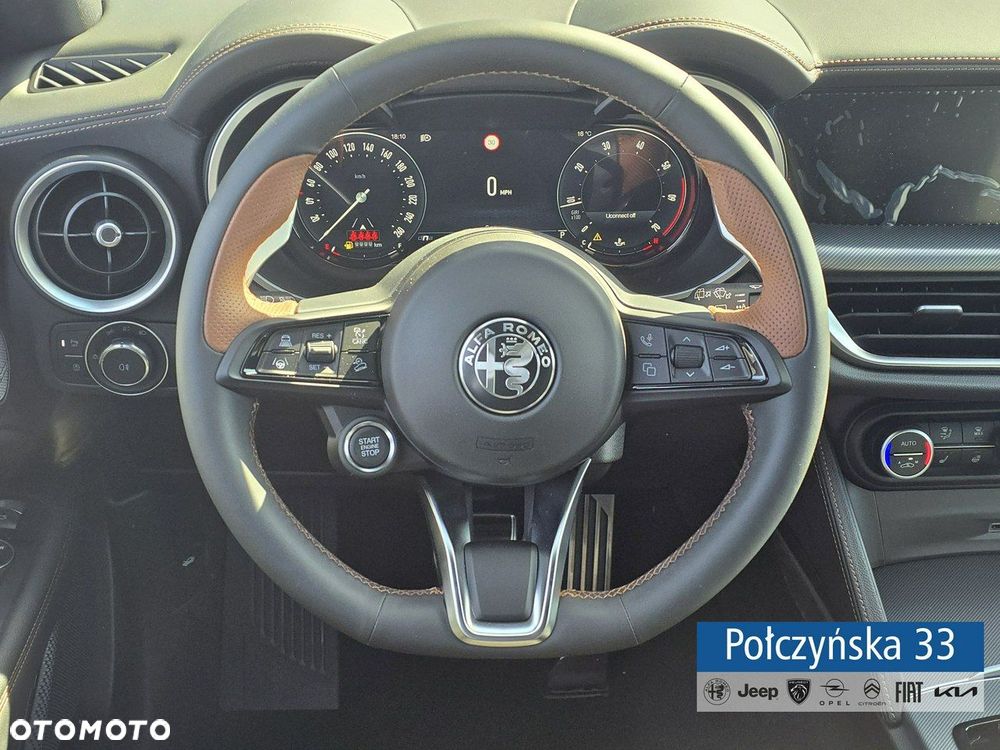 Alfa Romeo Stelvio - 28