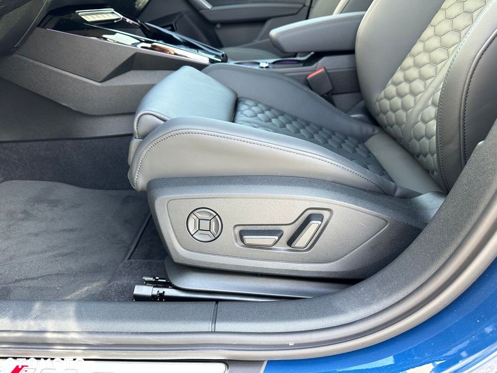 Audi RS3 Limousine - 13