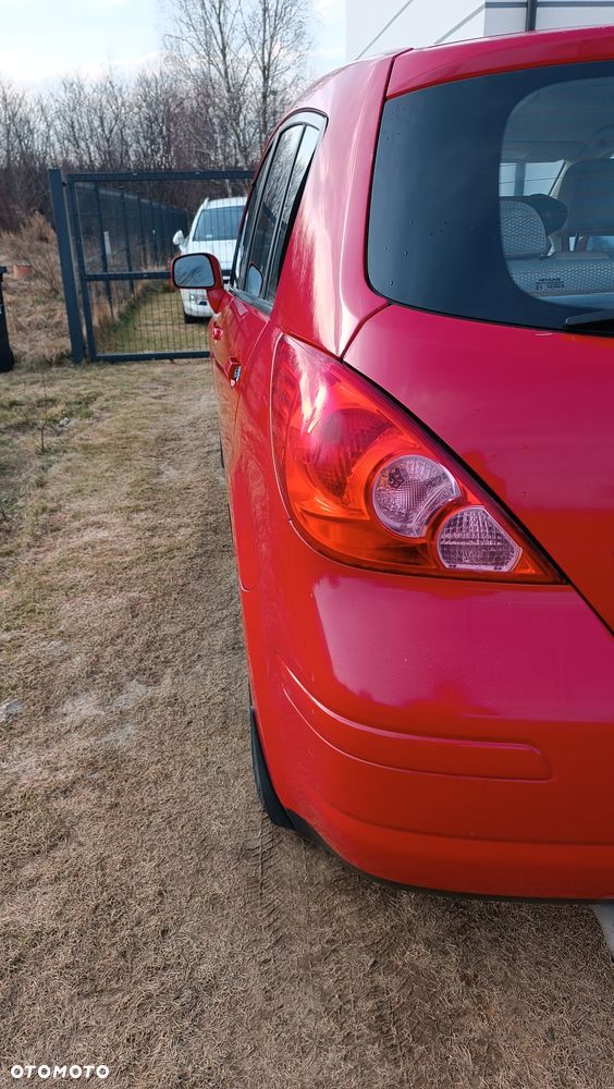 Nissan Tiida - 5