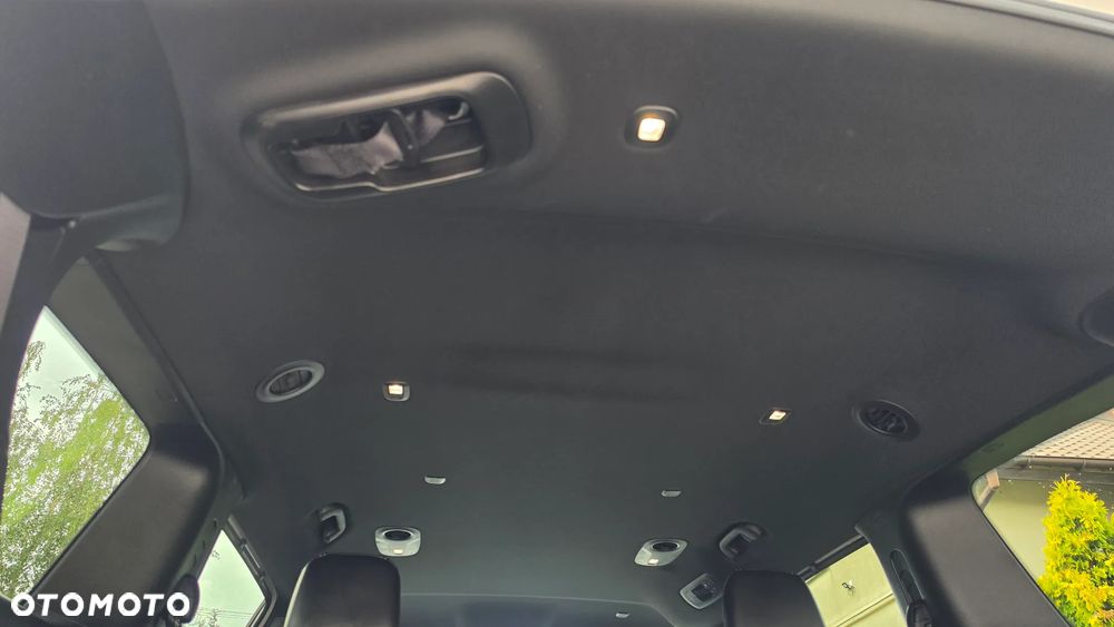 Chrysler Pacifica - 13