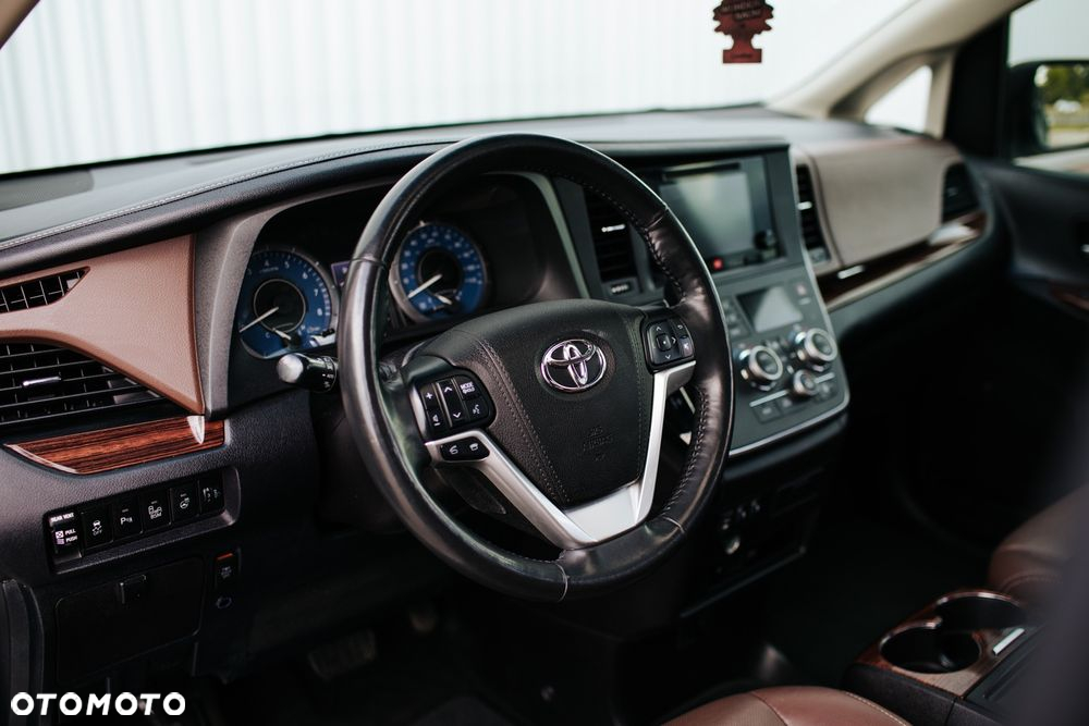 Toyota Sienna 3.5 V6 Limited AWD - 14