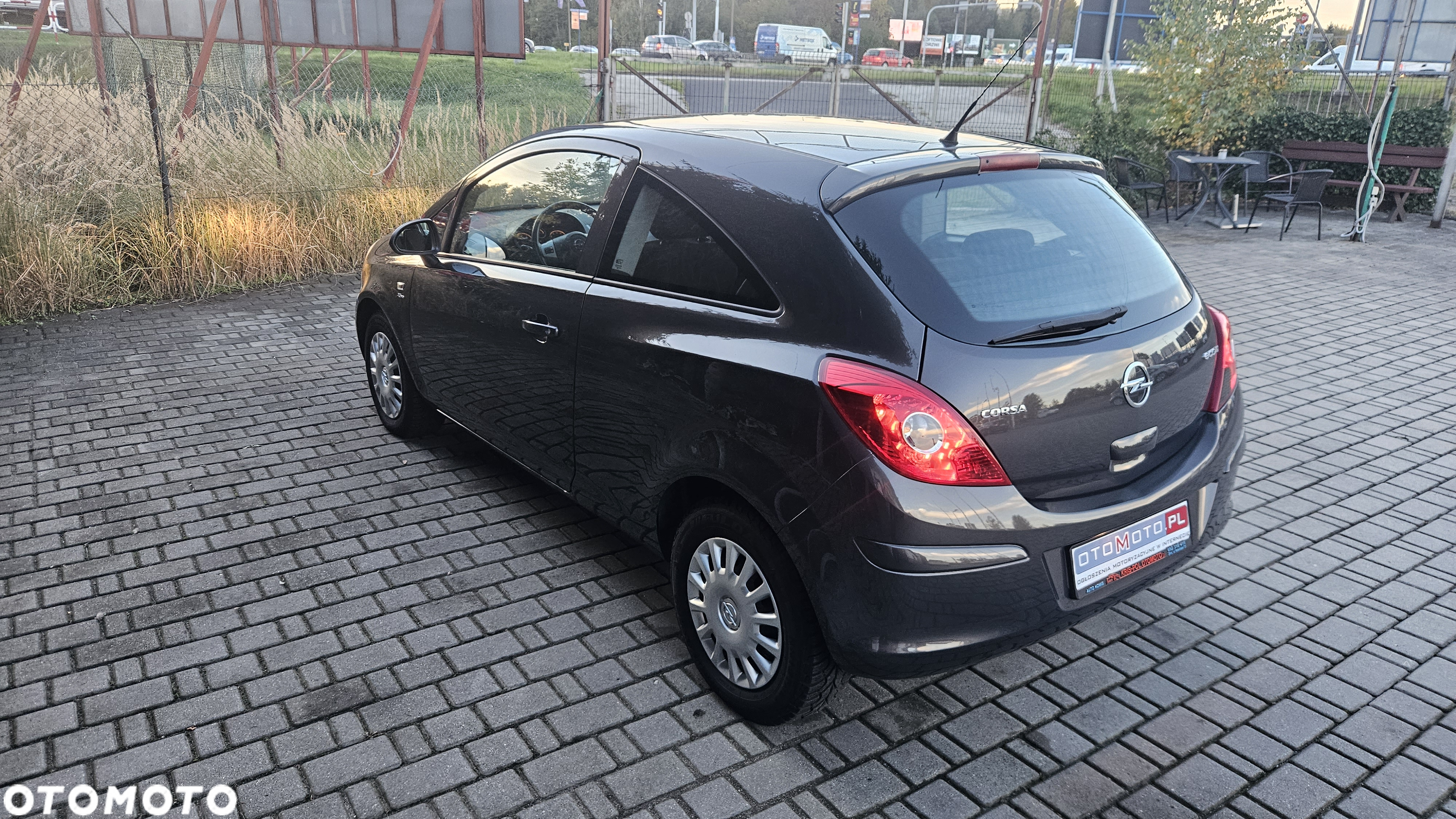 Opel Corsa - 12