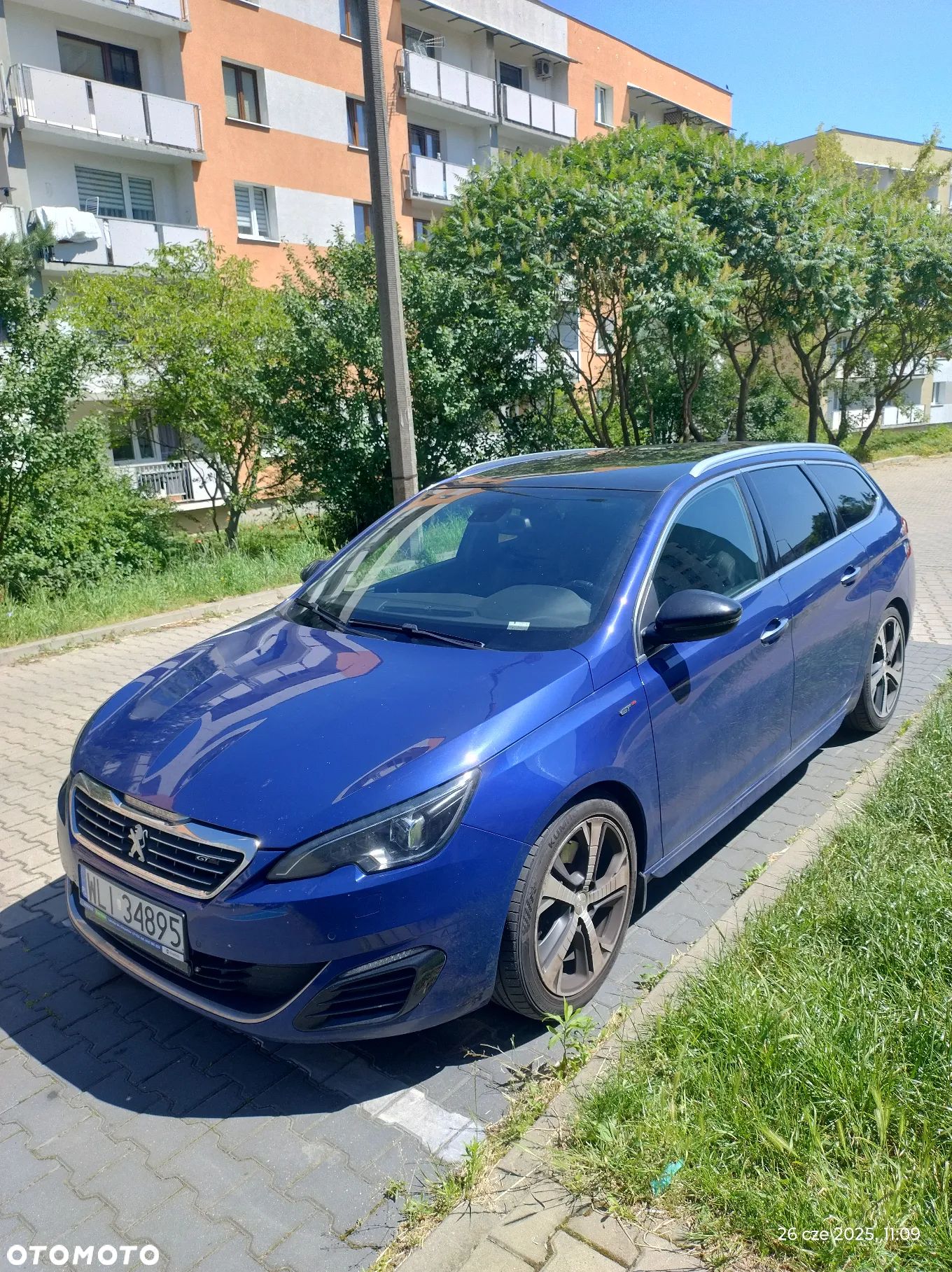 Peugeot 308 - 1