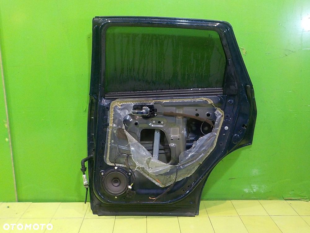 NISSAN QASHQAI J10 +2 LIFT I 1.6 B 11r 5D drzwi prawe tyl - 6