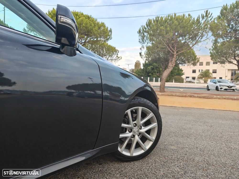 Lexus IS 200 d P.Executive 6G - 7