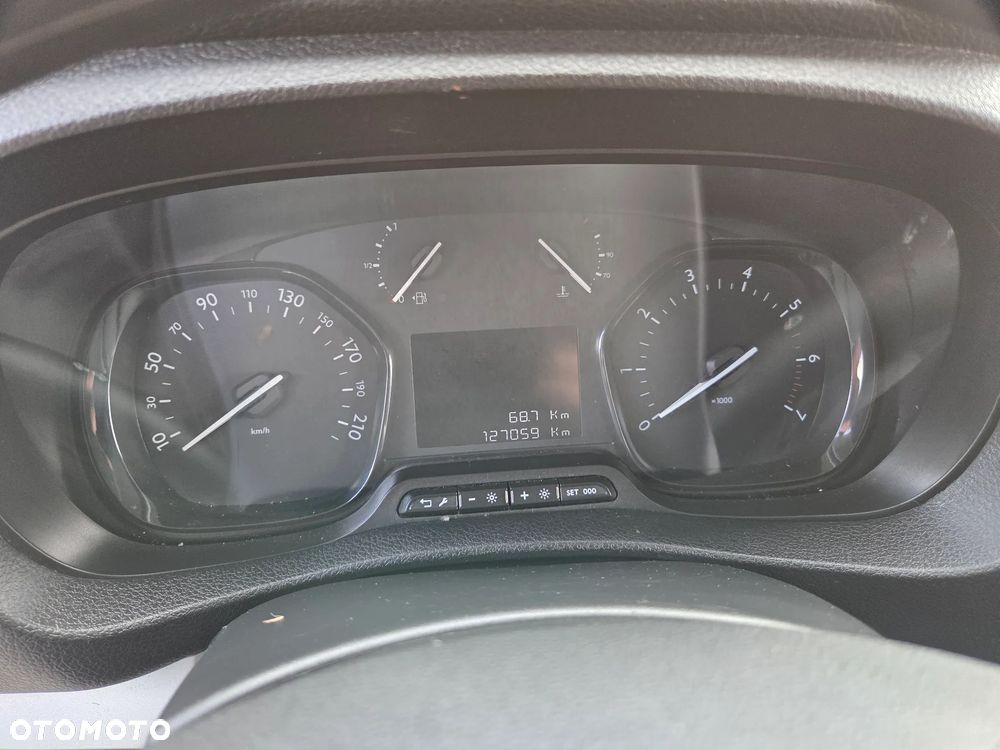 Opel Vivaro Extra Long 3,0t Enjoy (bryg.) - 17