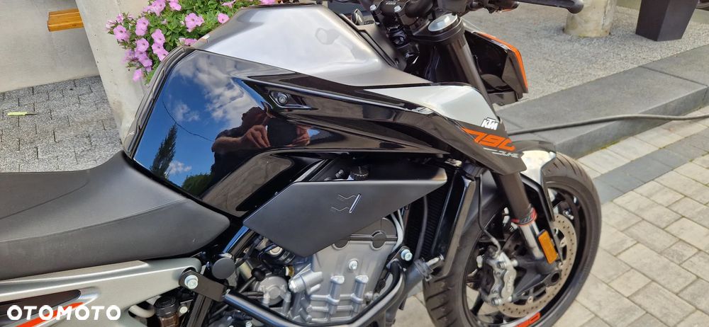 KTM Duke 790 - 7