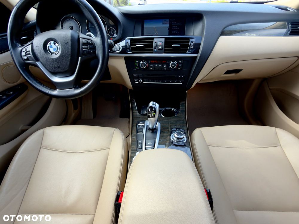 BMW X3 xDrive20d - 24