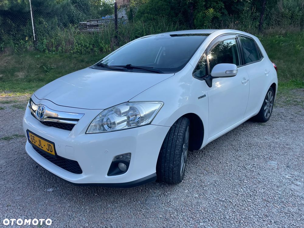Toyota Auris - 1