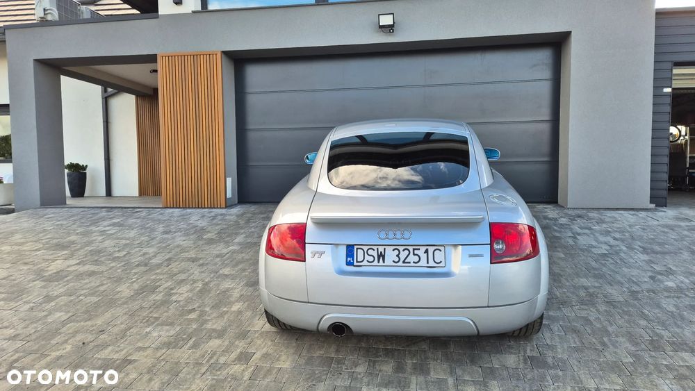 Audi TT Coupé 1.8 T quattro - 9