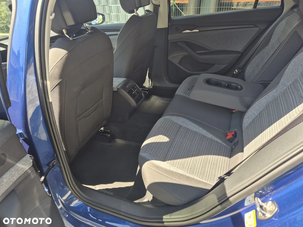 Skoda Superb 1.5 TSI mHEV Selection DSG - 14