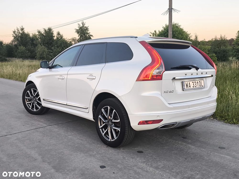 Volvo XC 60 - 6