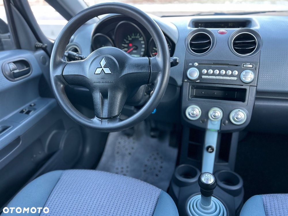 Mitsubishi Colt 1.1 Motion - 11