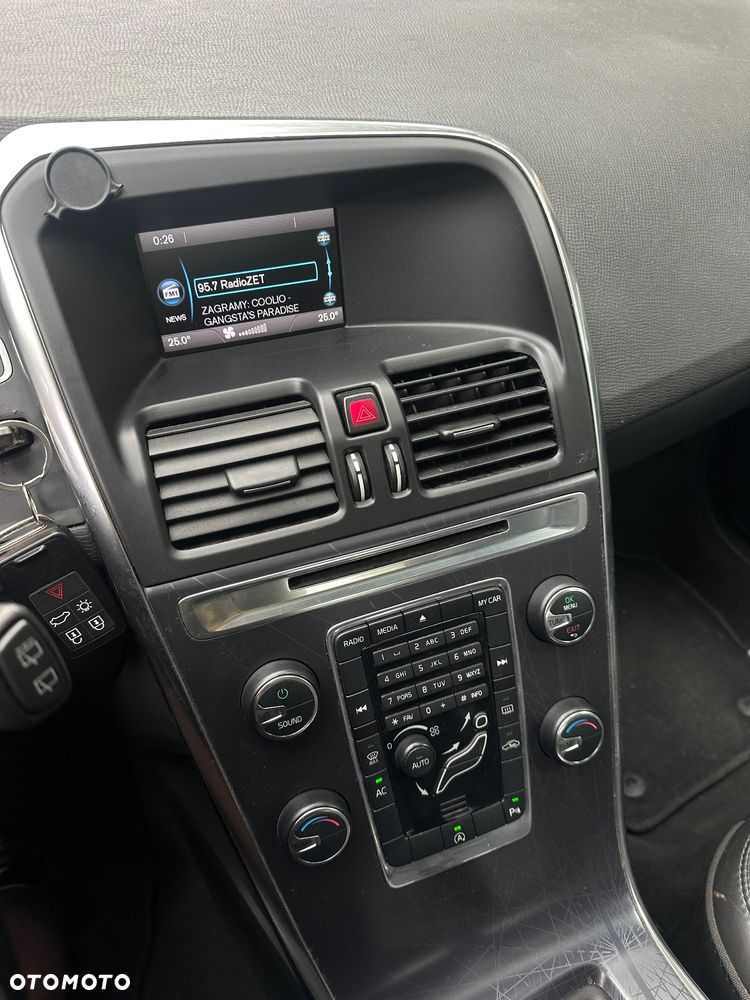 Volvo XC 60 D3 Ocean Race - 21