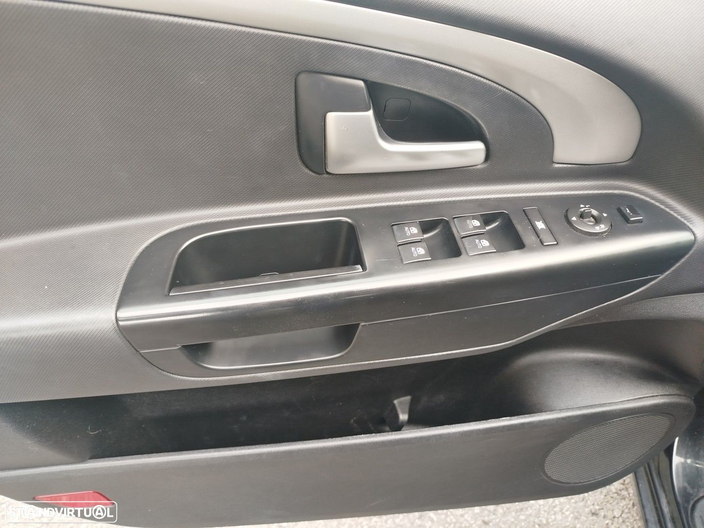 Kia Ceed SW 1.6 CRDi LX ISG - 13