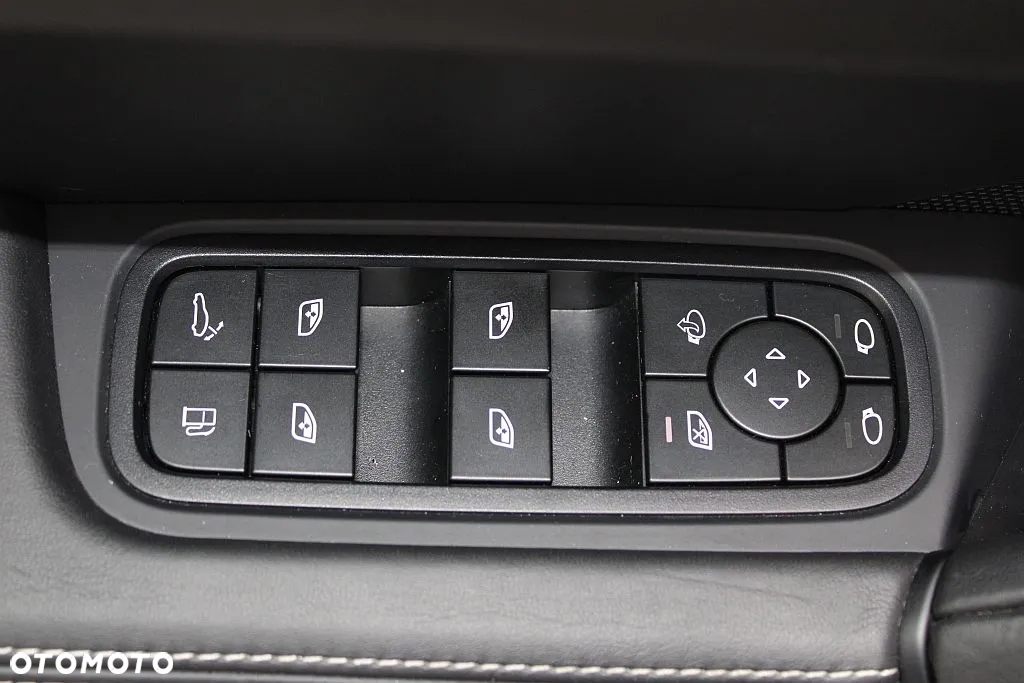 Porsche Cayenne Turbo E-Hybrid PHEV - 15
