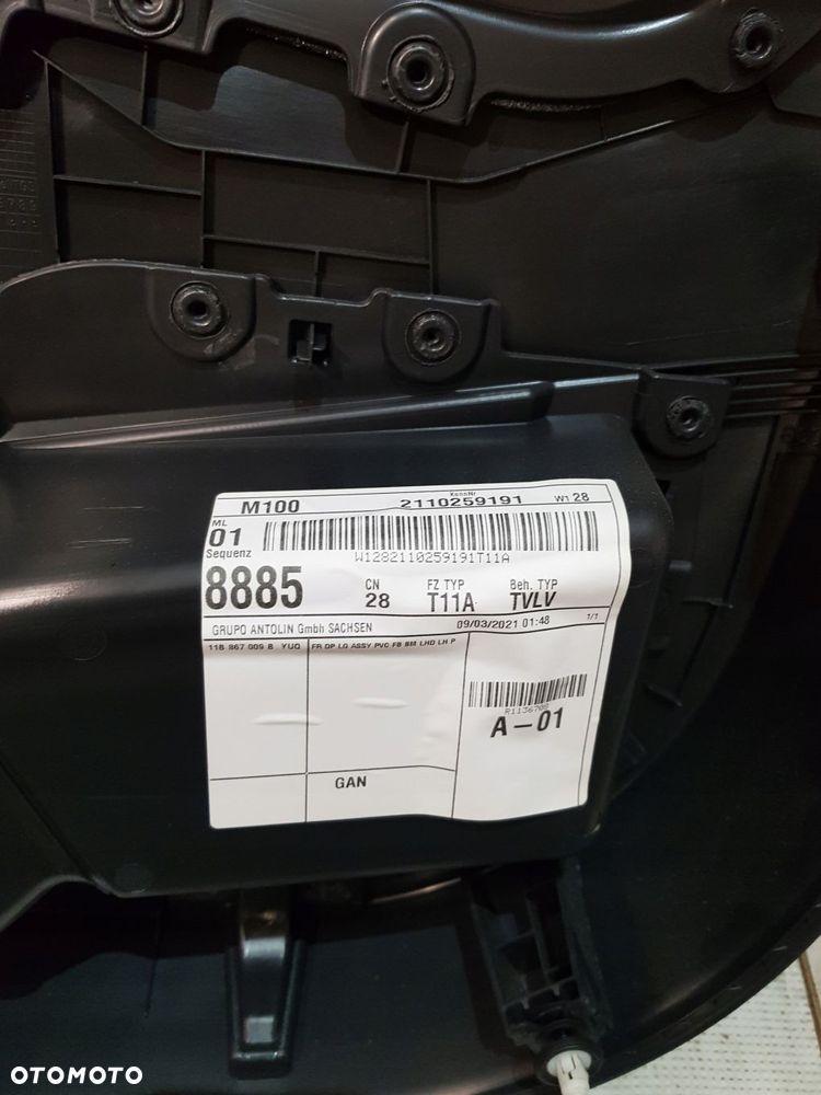 boczki tapicerka drzwi komplet vw id 4 skóra eur 21r - 15