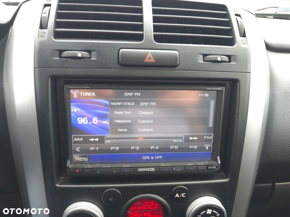 Suzuki Grand Vitara 2.4 Premium - 23