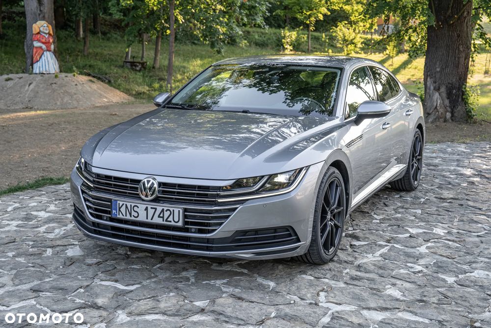 Volkswagen Arteon 2.0 TDI SCR DSG - 2
