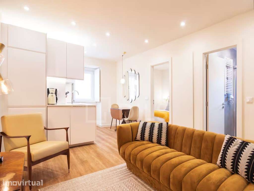 Apartamento dividido em 2 unidades, com licença AL, em Lisboa - Grande imagem: 3/21