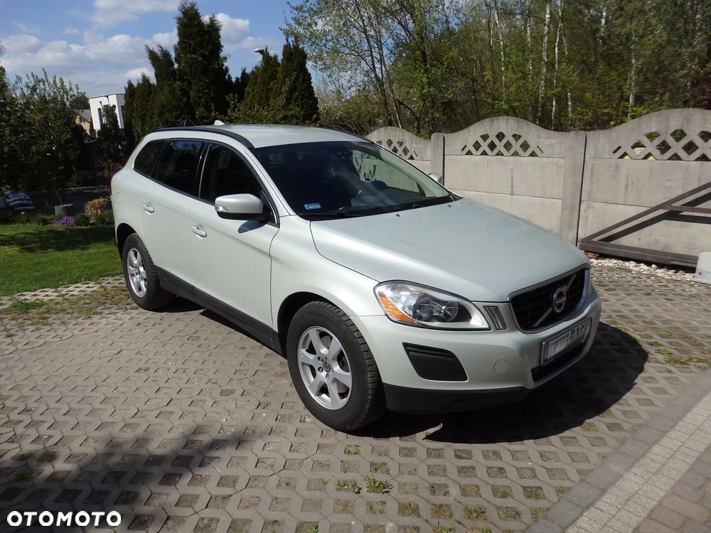 Volvo XC 60 2.4D DRIVe - 2