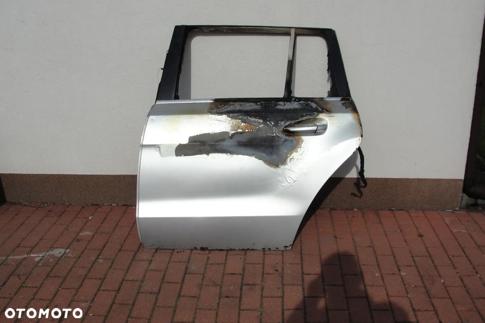 DRZWI LEWY TYŁ MERCEDES GL W166 - 1