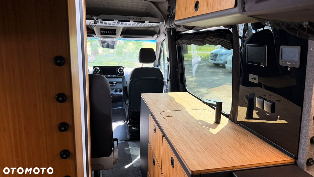 Mercedes-Benz SPRINTER 319 CDI 4x4 - 21