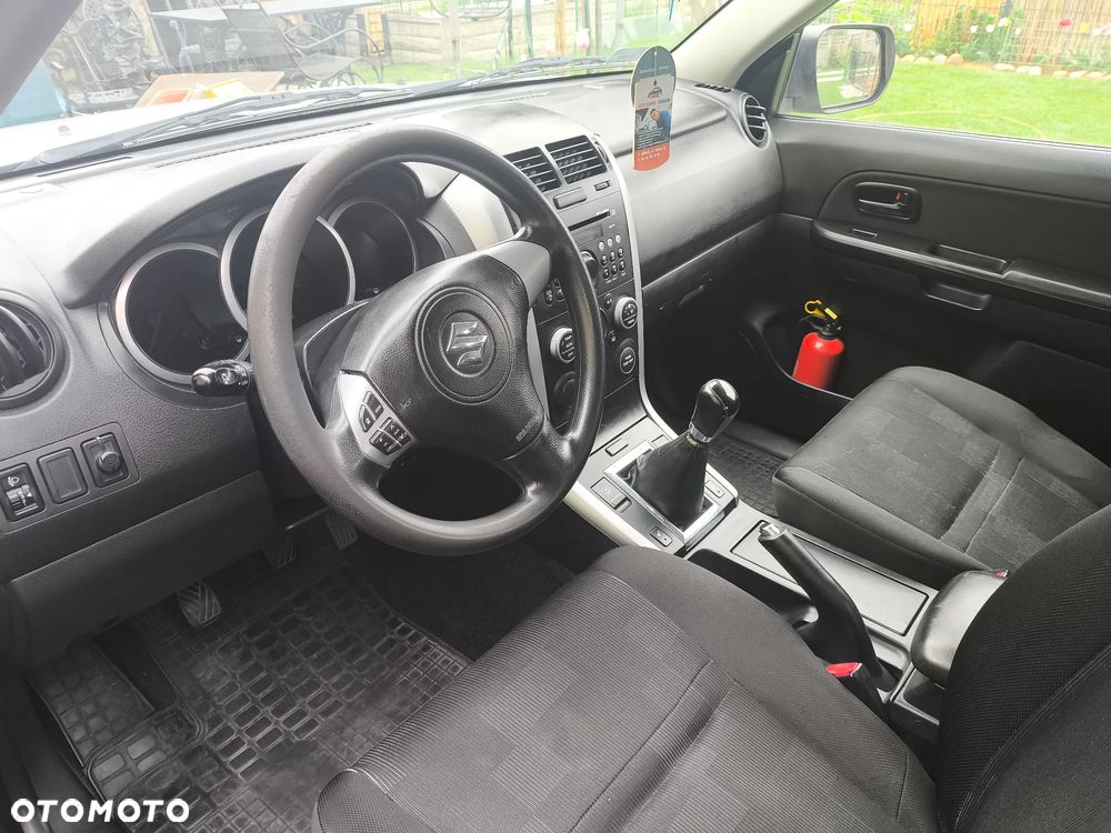 Suzuki Grand Vitara 1.6 Comfort EU5 - 8