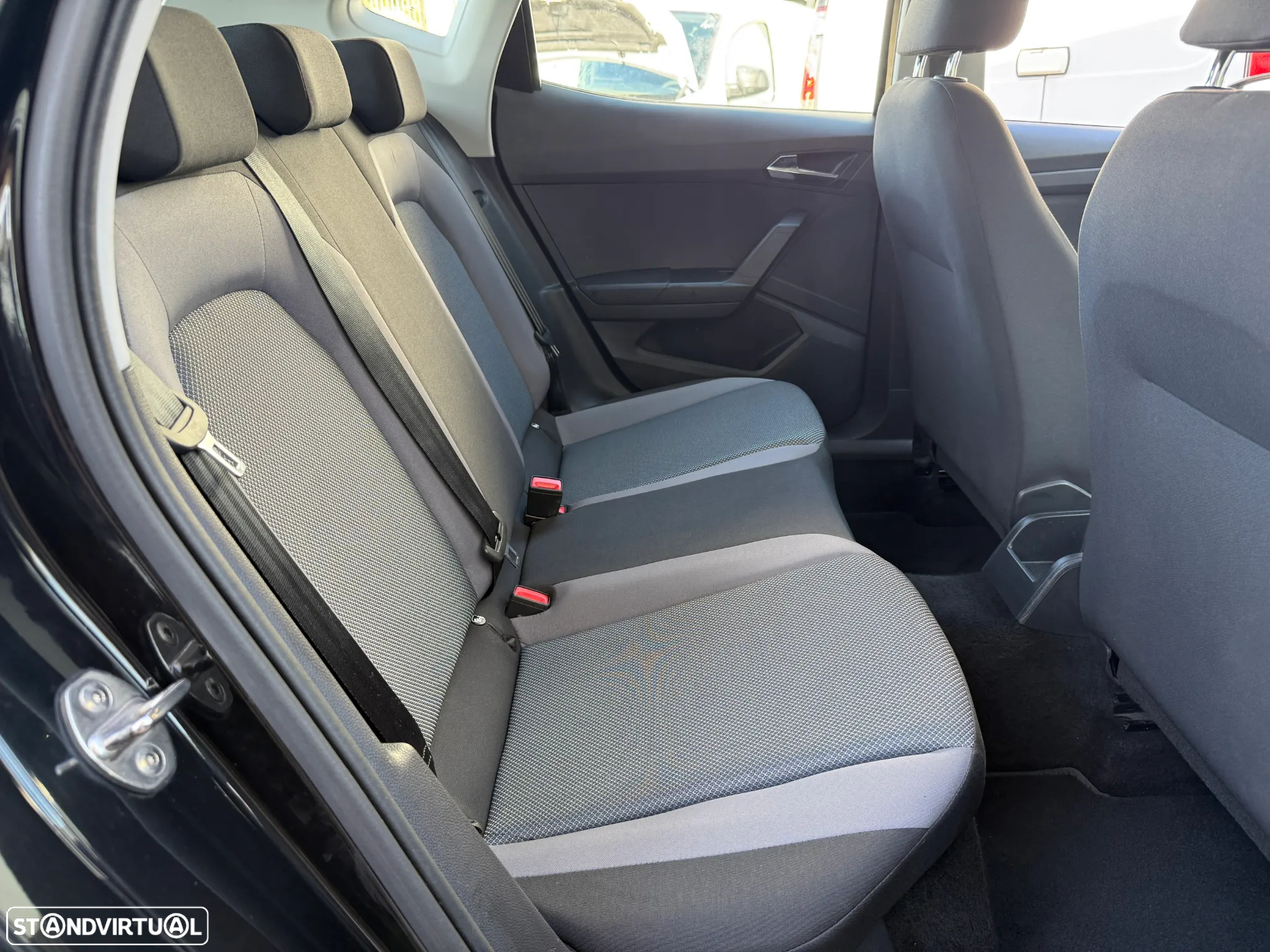 SEAT Arona 1.6 TDI Style - 22